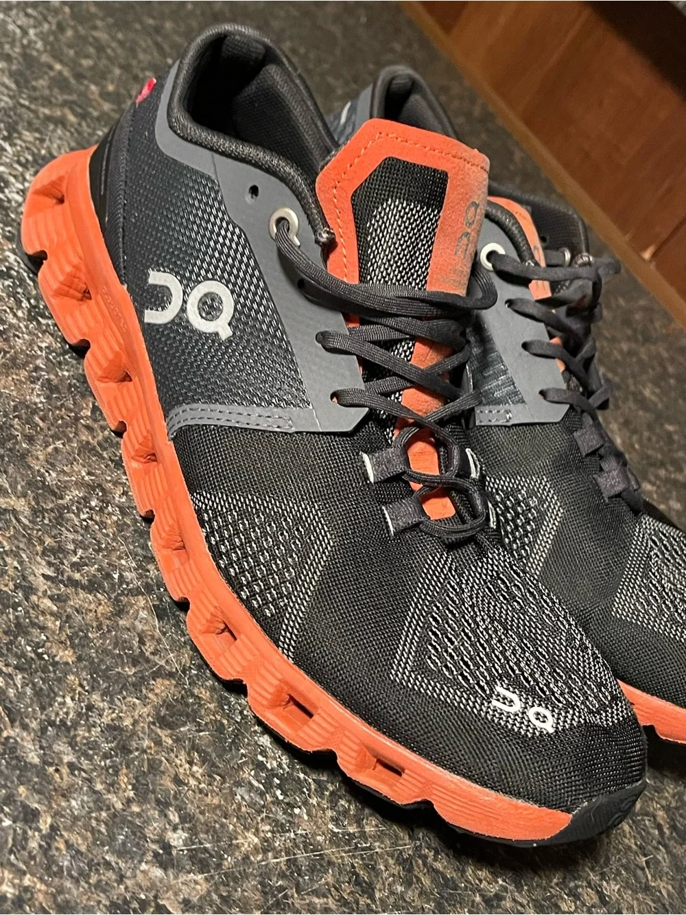 Women’s On Cloud X Shoes Rock Rust Size 9 Excellent